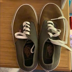 Vans size Women US-5 Men’s US-3.5